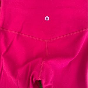 Lululemon raspberry leggings small